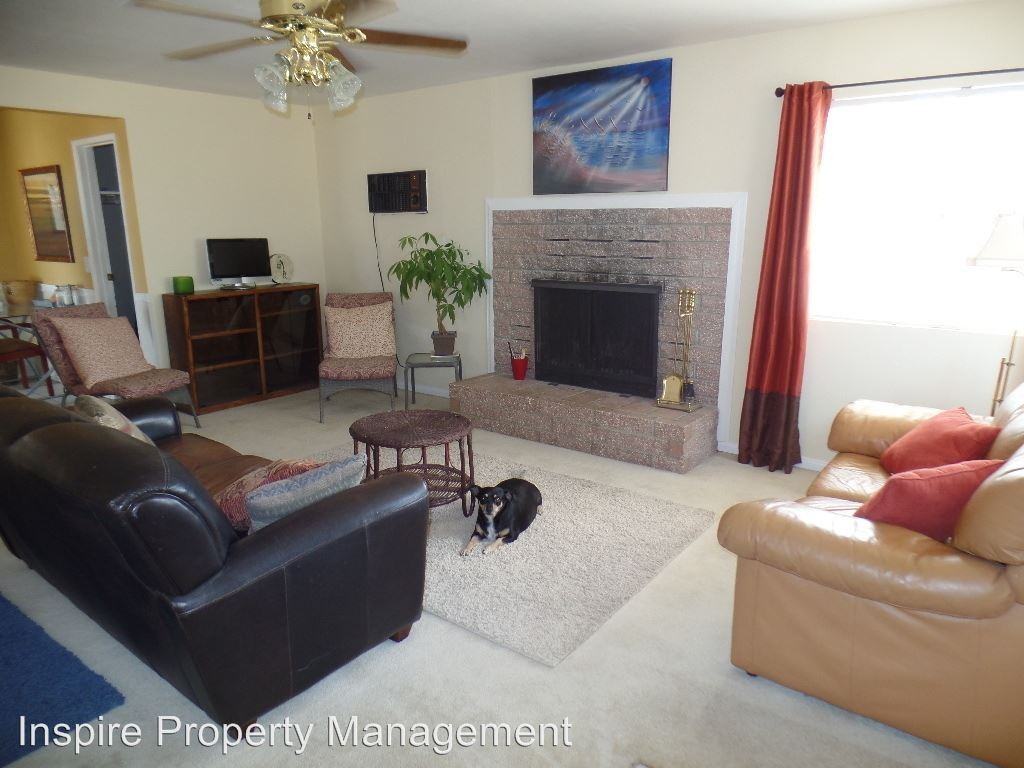 567 Bonita Ave - Photo 3 of 16