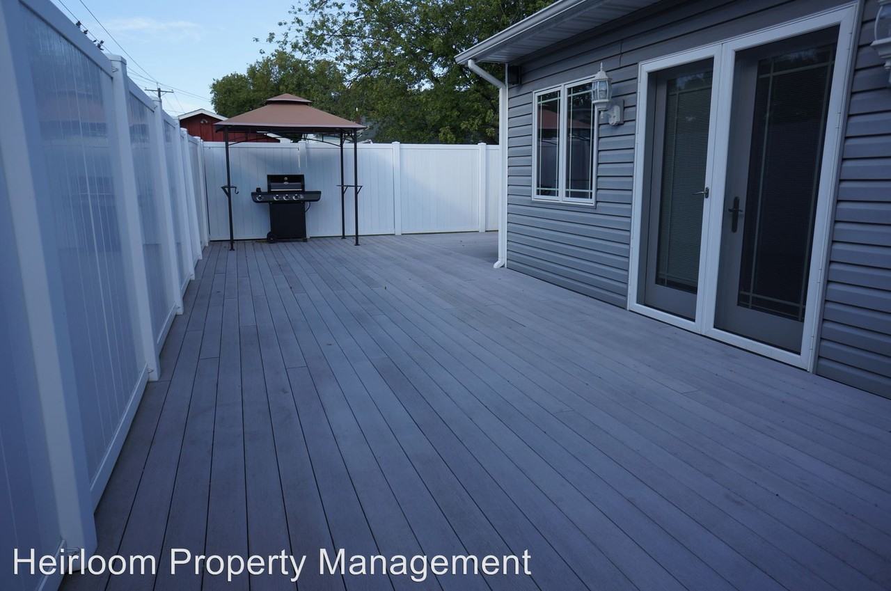 121 E Gary St - Photo 3 of 27