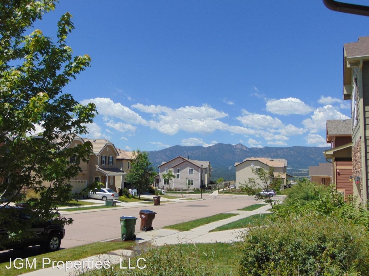 828 Fire Rock Pl - Photo 2 of 50