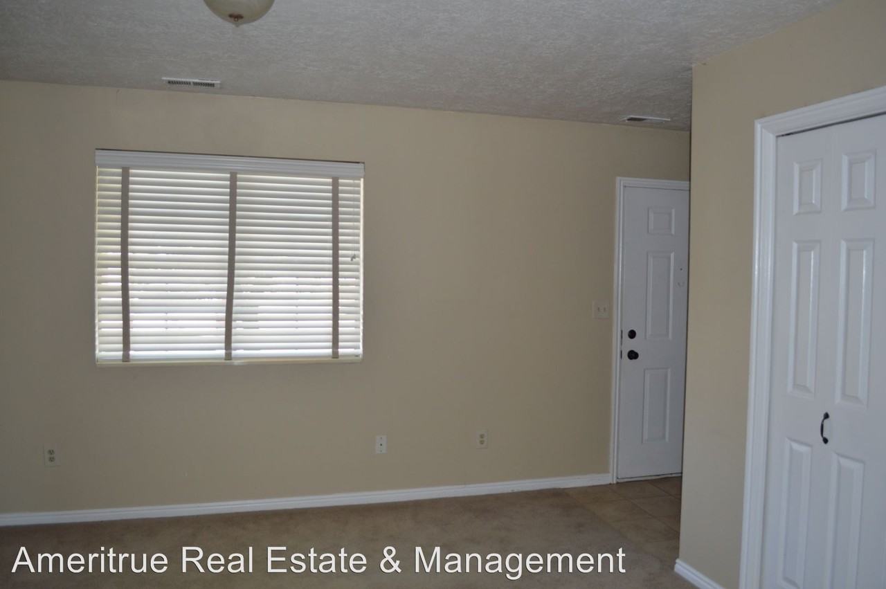 939 S Freedom Blvd #13 - Photo 3 of 14