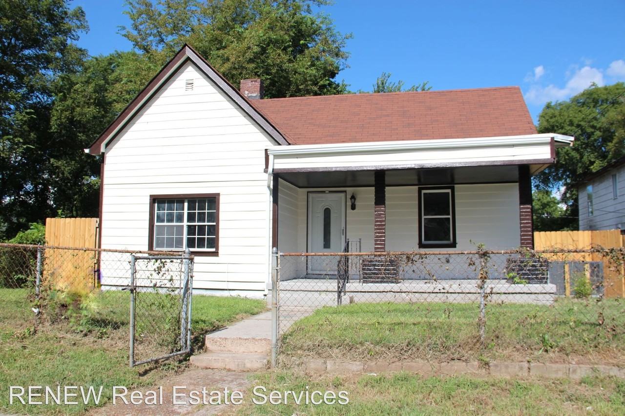 1810 15th Ave N - Photo 2 of 21