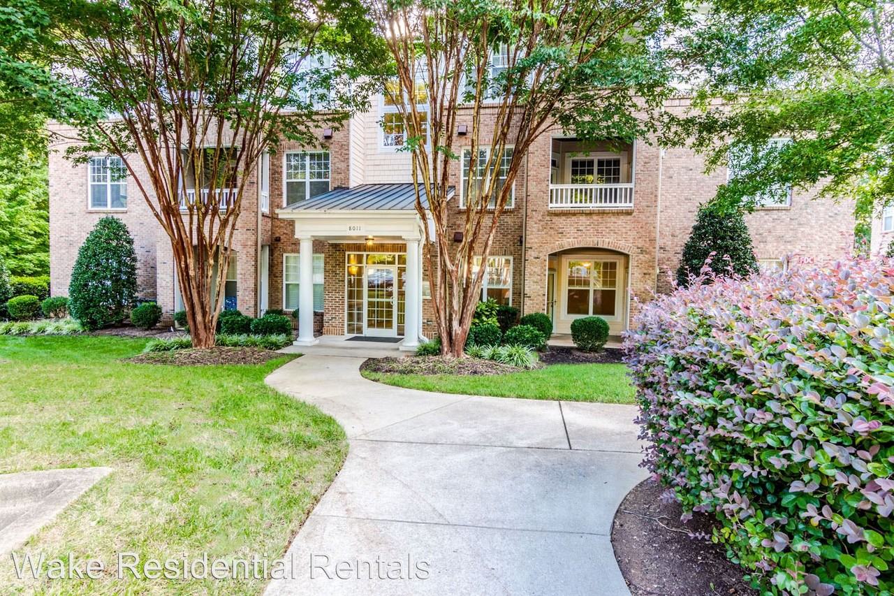 8011 Allyns Landing Way - Photo 3 of 26