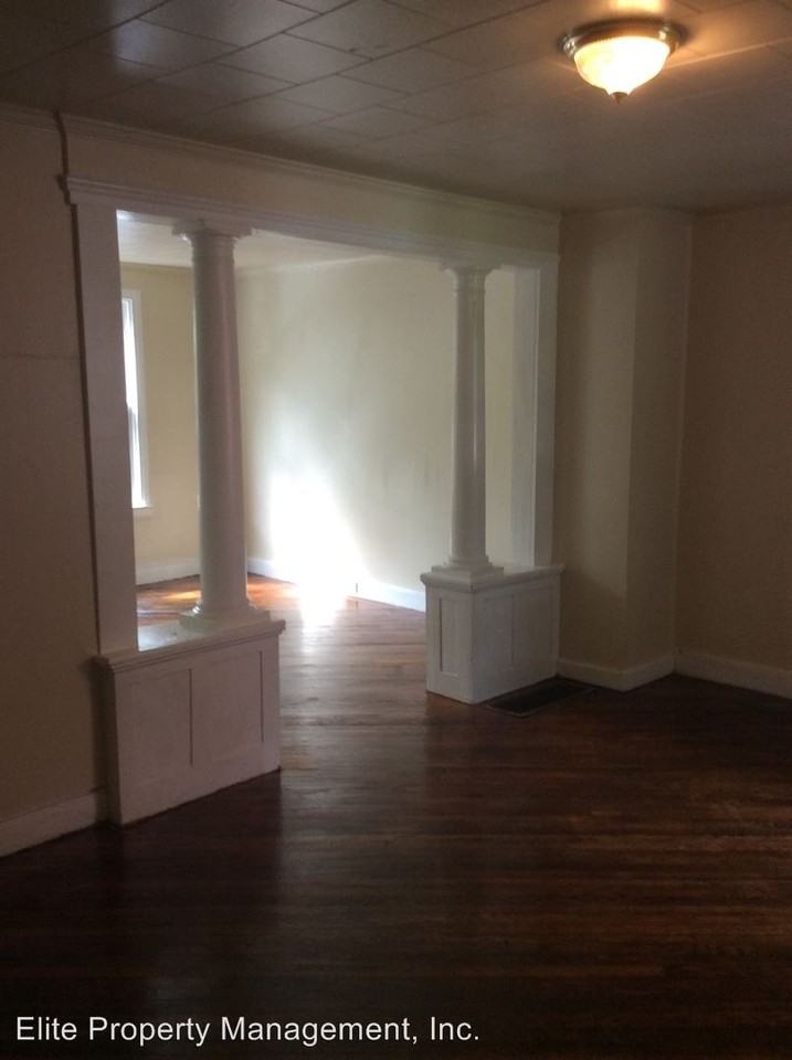 337 W Philadelphia St - Photo 3 of 8