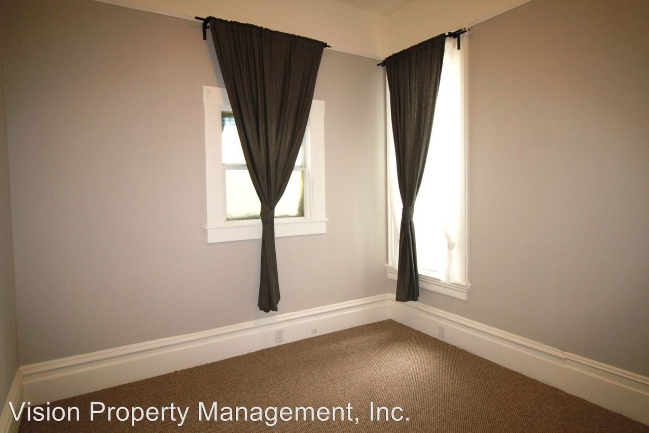 1439 Chestnut St - Photo 3 of 13