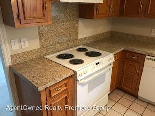 142 Jillian Cir - Photo 3 of 14