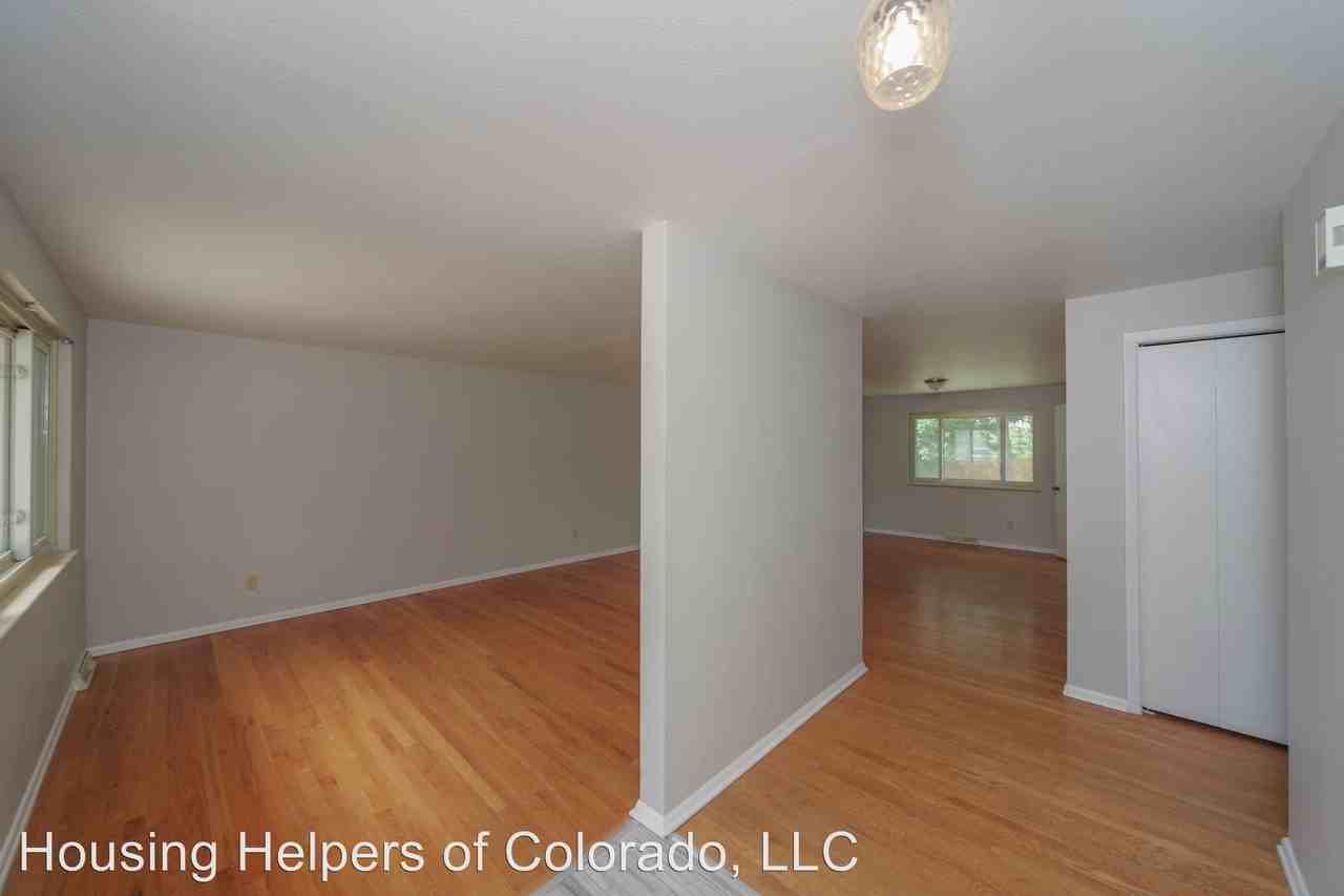 315 Seminole Dr - Photo 3 of 28