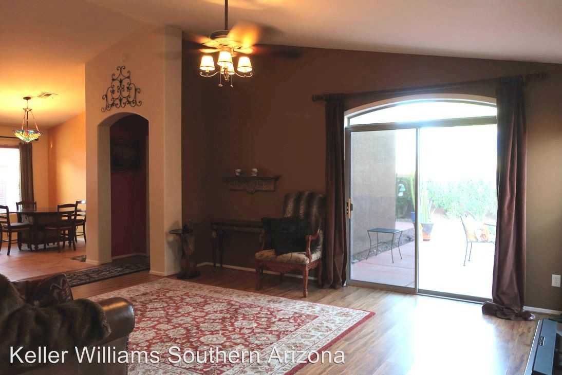 10923 S Lake Gambusi Dr - Photo 3 of 36