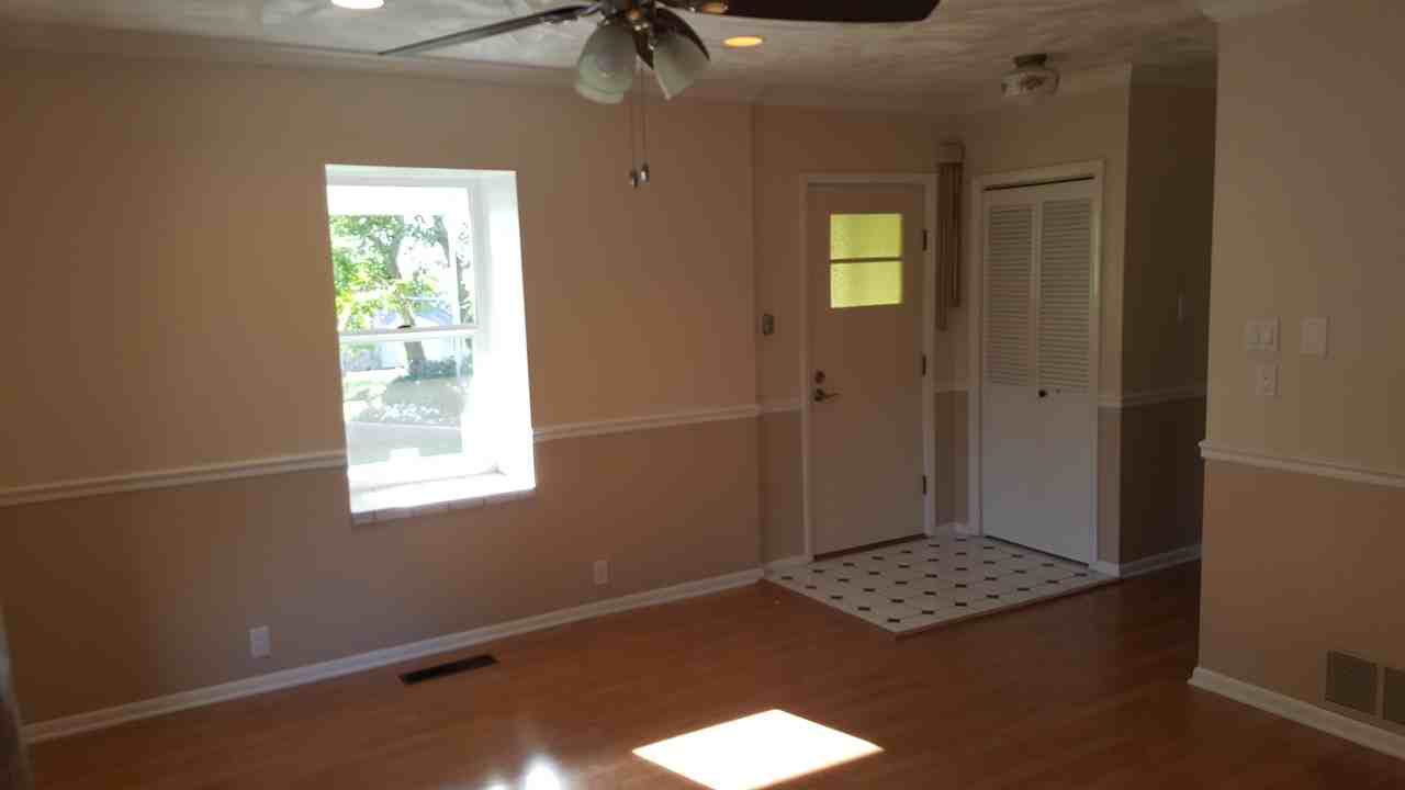 2026 N Main St - Photo 3 of 23