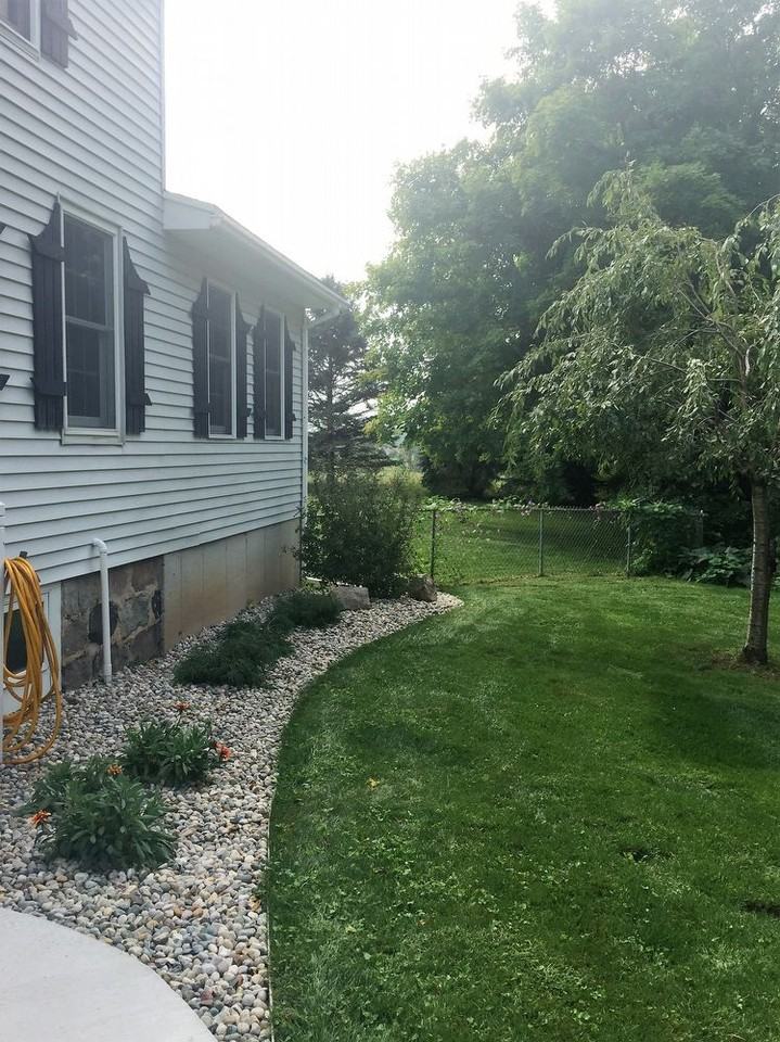 9280 Clyde Park Ave SW - Photo 3 of 18