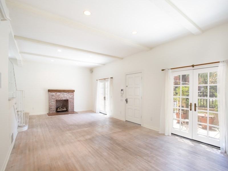 260 S El Camino Dr - Photo 2 of 43