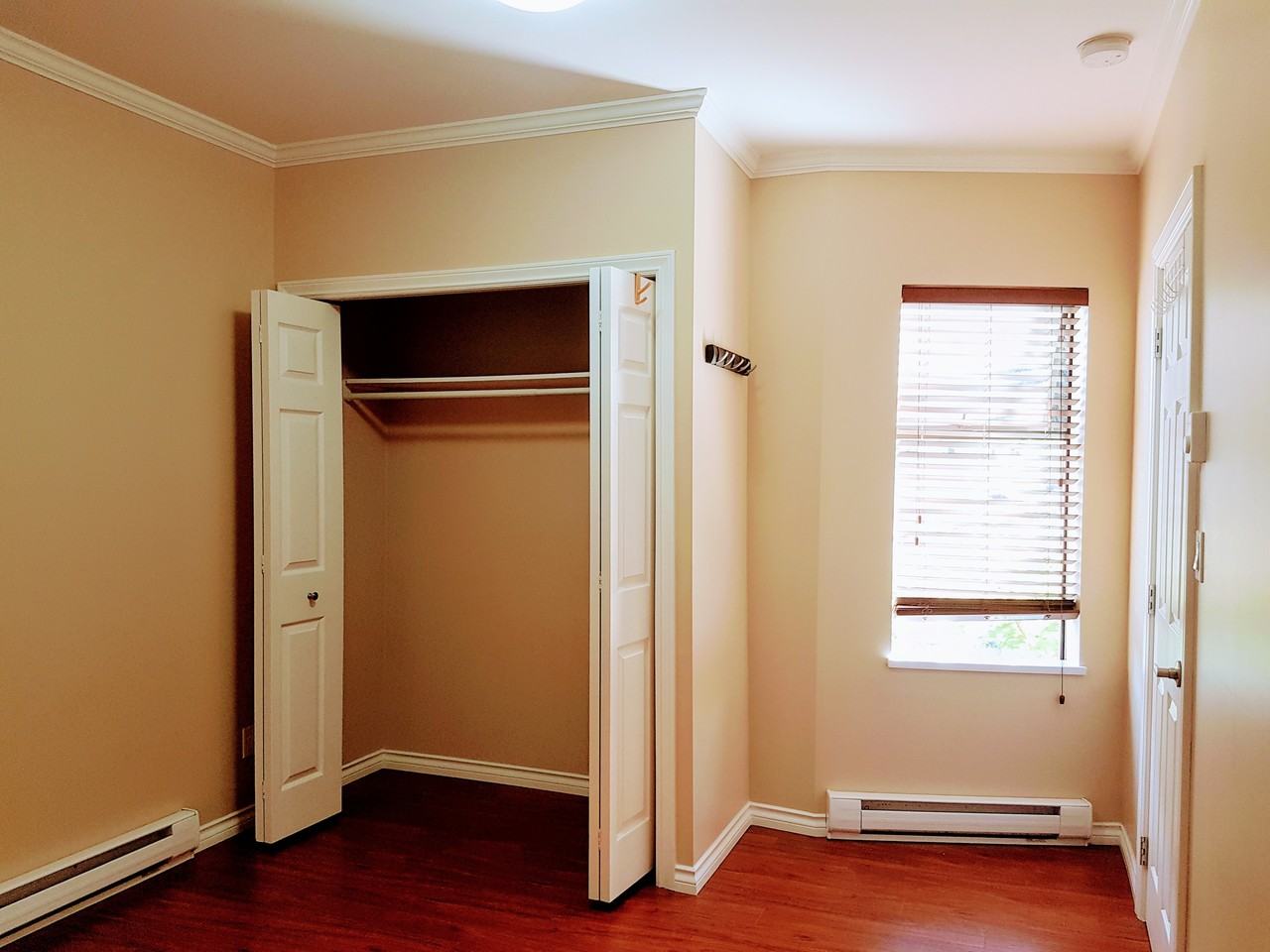 2651 Commercial Drive #4 - Photo 9 of 22