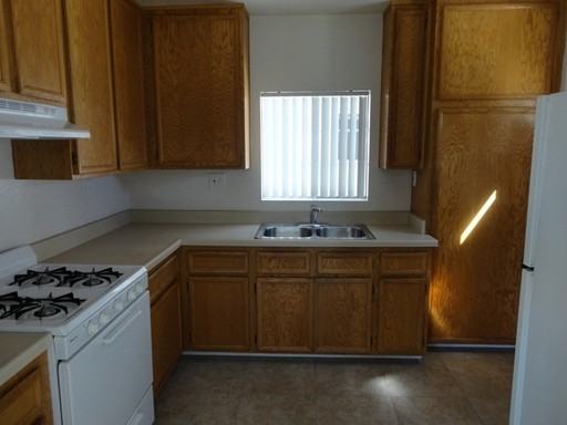 115 Madison Ave - Photo 3 of 8