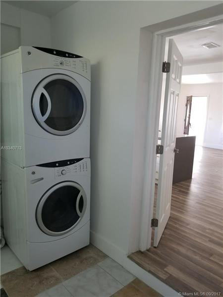 835 NE 179th Terrace - Photo 3 of 11