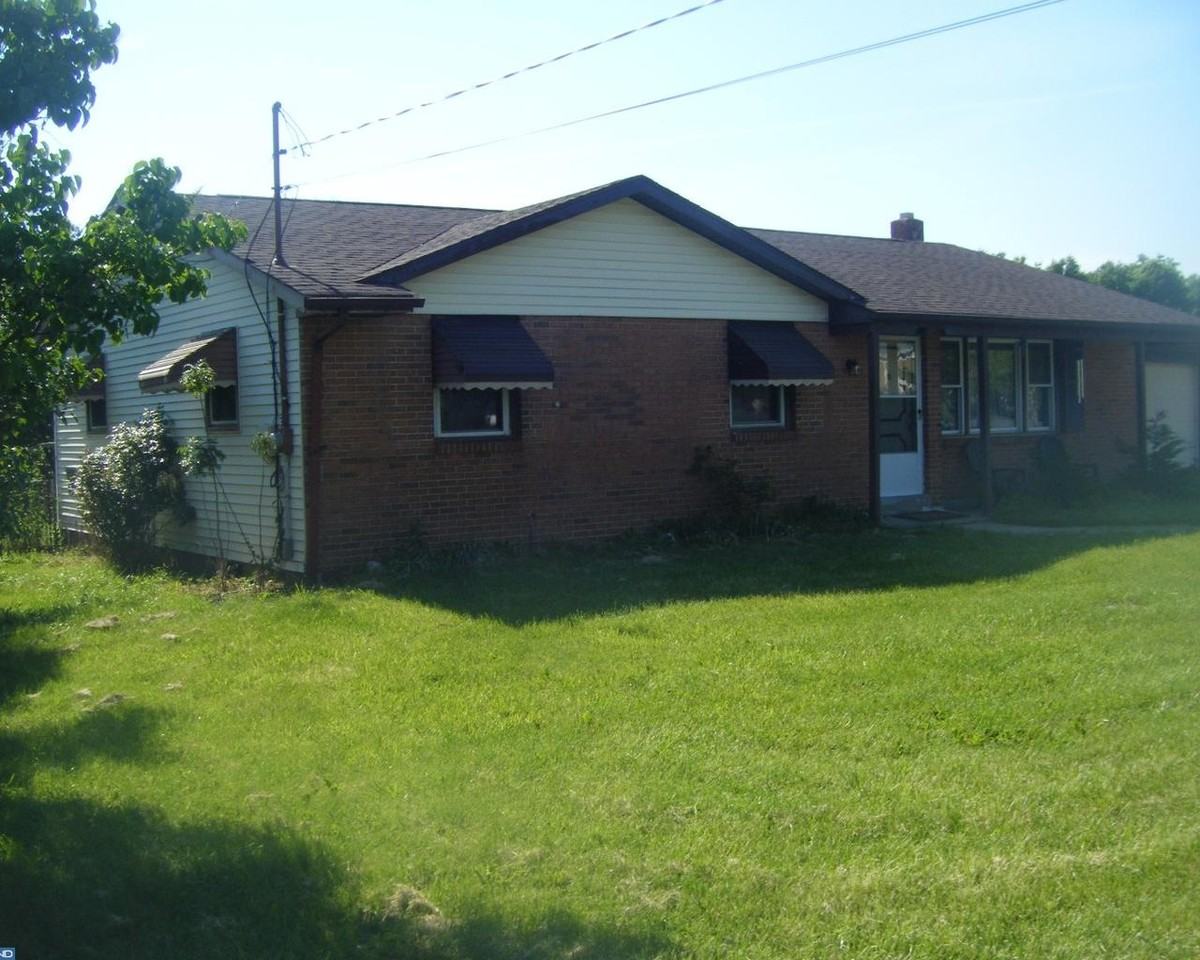 488 Wrightstown Sykesville Rd - Photo 3 of 20