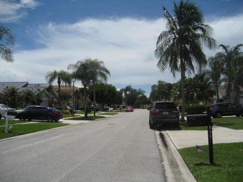 8562 Tourmaline Blvd - Photo 3 of 8