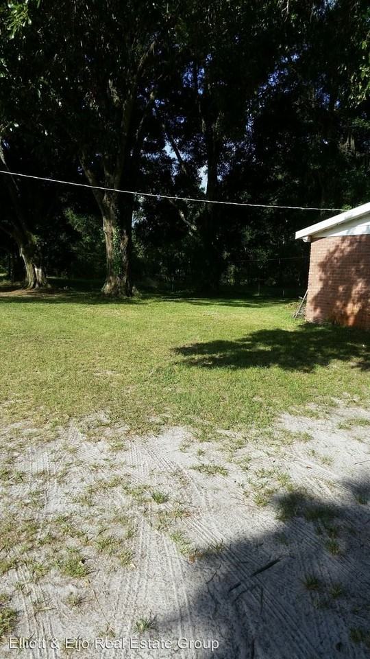 1431 Morris Bridge Rd - Photo 2 of 9