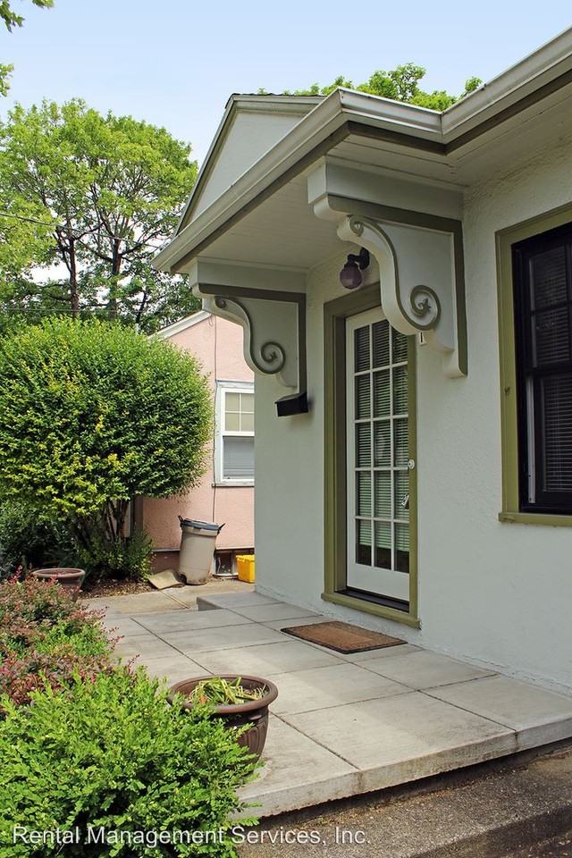 1442 SE Palm St - Photo 3 of 19