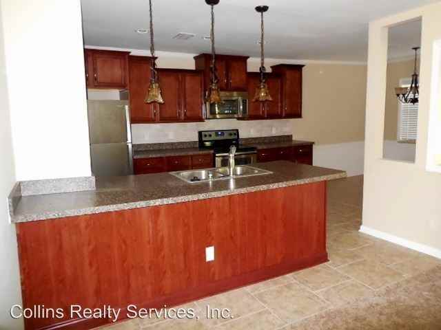 2427 Jose Cir S - Photo 2 of 17
