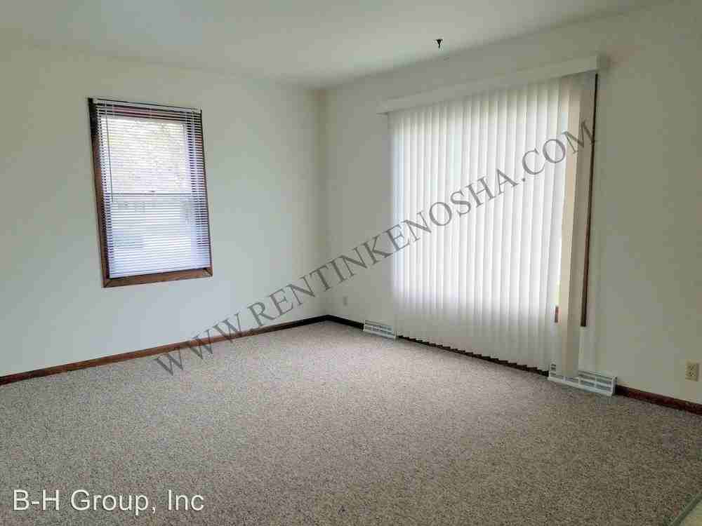 1560 19th Ave - Photo 2 of 13