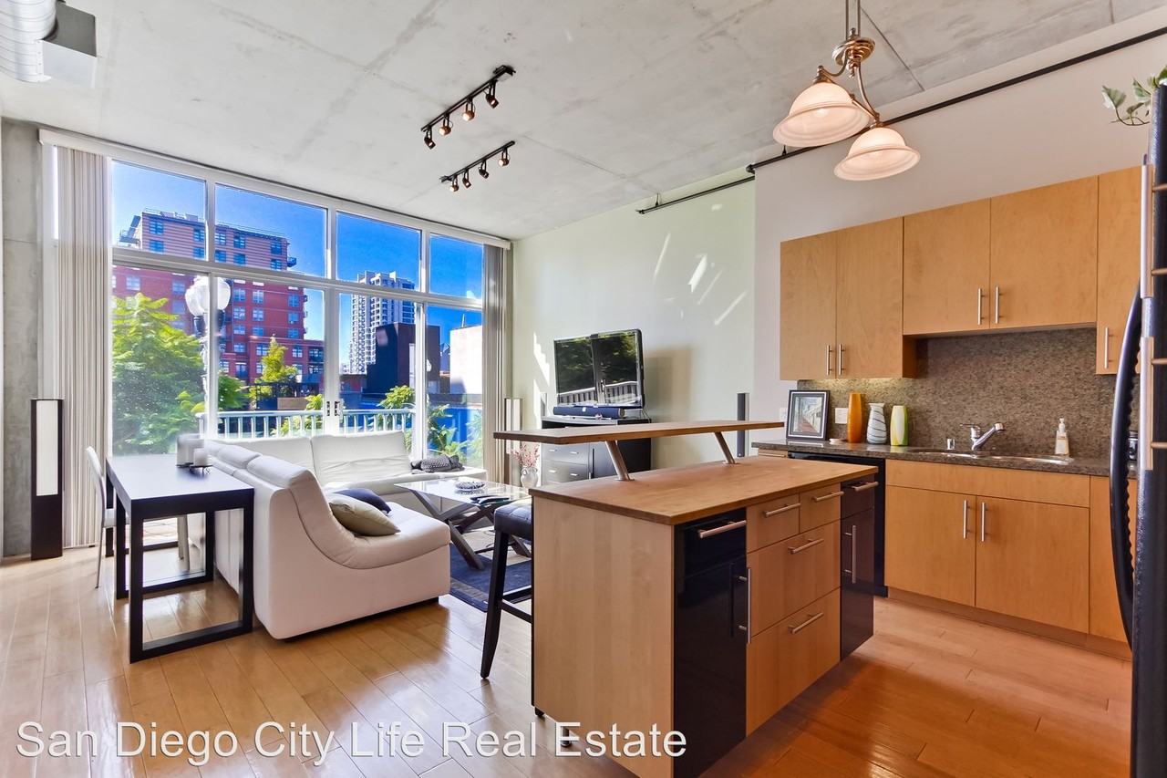 1025 Island Ave #206