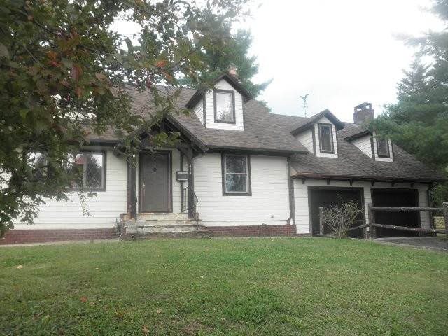 414 Spring Ave - Photo 2 of 2