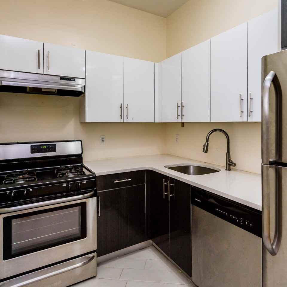 229 Jefferson Street #19PC