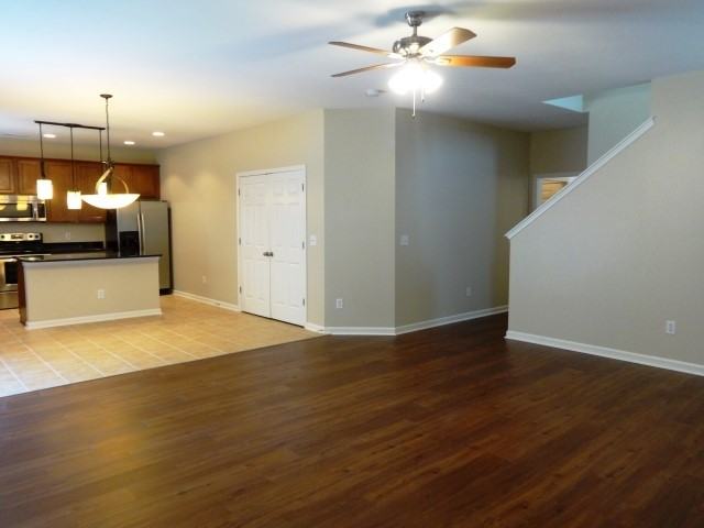 291 Oglethorpe Cir - Photo 3 of 22