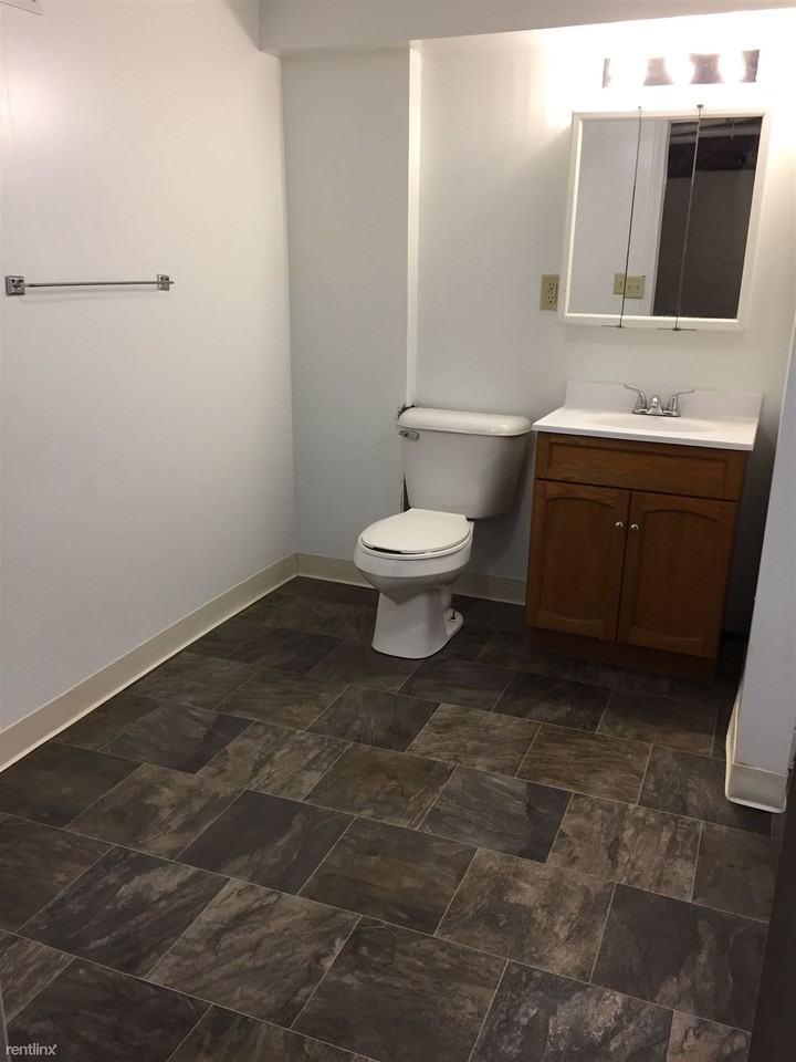 1139 W Lovell St - Photo 2 of 22