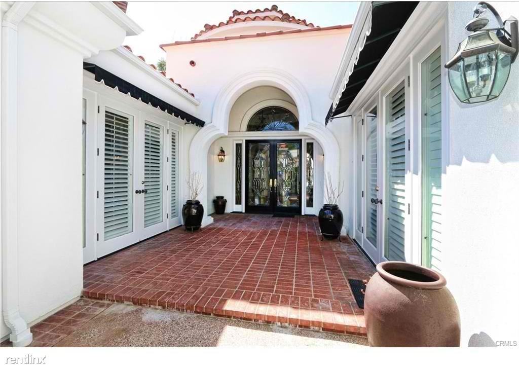 30812 Via Conquista - Photo 2 of 27