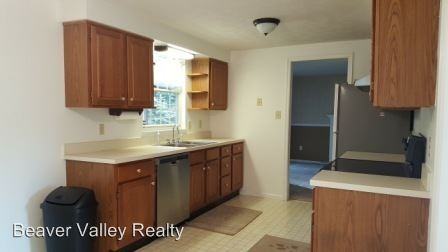 129 Saratoga Dr - Photo 3 of 29