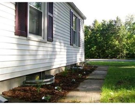 113 Fairview St - Photo 2 of 15