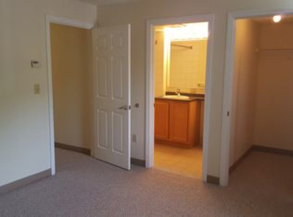 44 Allen Street #4 - Photo 3 of 20