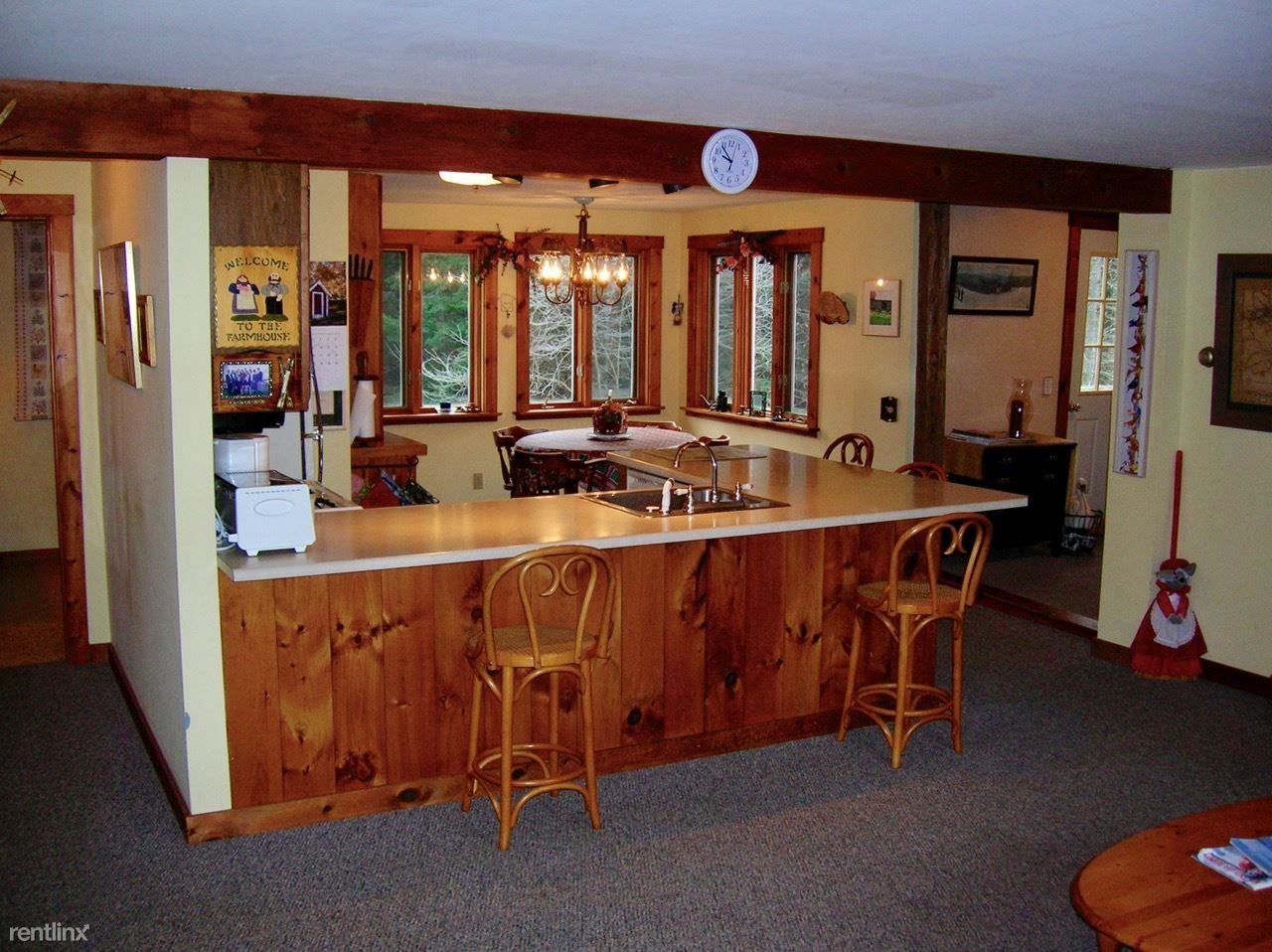 900 Weeks Hill Rd - Photo 2 of 9