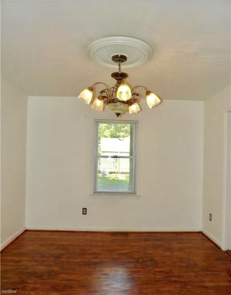 705 Keppel Dr - Photo 3 of 10