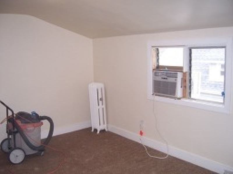 86 Tappan Ave - Photo 3 of 7