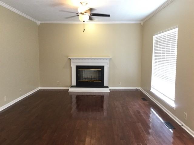 1021 Colo Trail - Photo 2 of 20