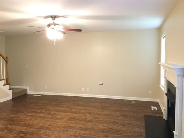 4512 Cheshire Pass - Photo 3 of 19