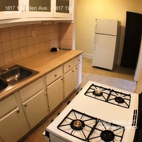 1817 Allen Ave #1817-1W - Photo 3 of 7