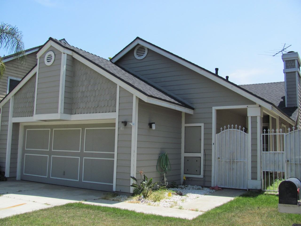 3242 Clear Lake Rd - Photo 3 of 23