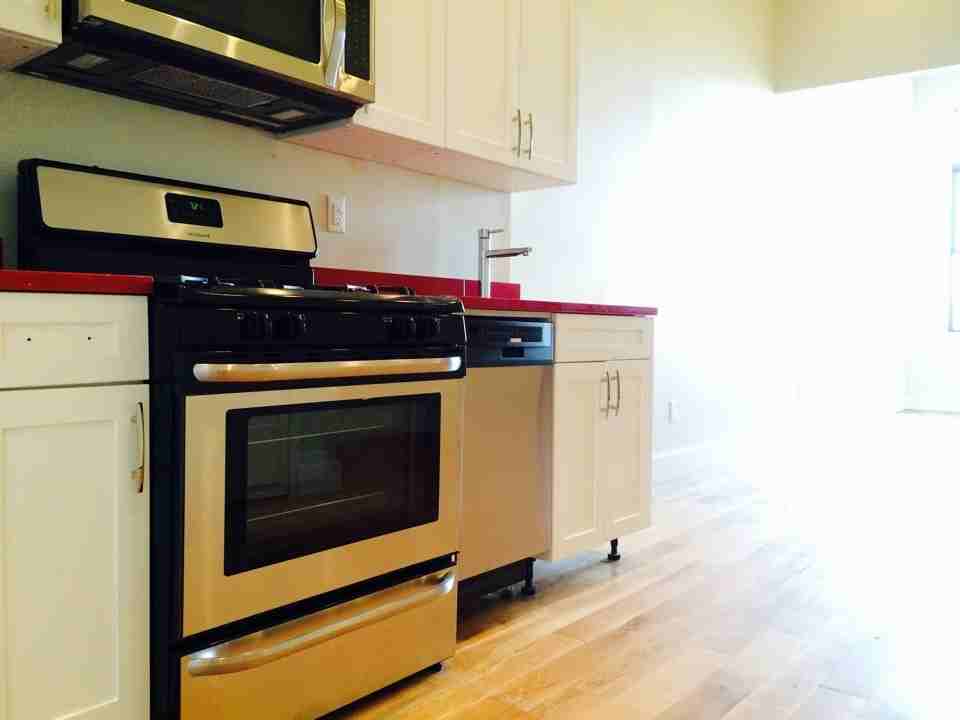 186 Wilson Avenue #3