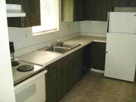 916 Donaldson Road - Photo 2 of 8