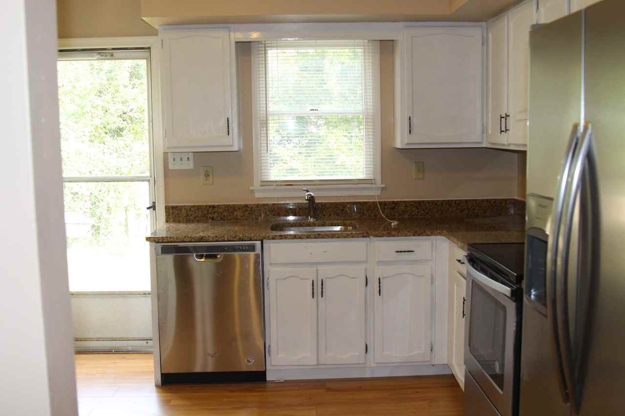 2312 Evergreen Avenue - Photo 3 of 18