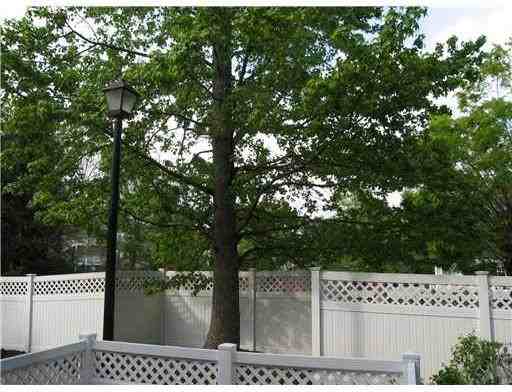 110 Albury Way #0 - Photo 2 of 13