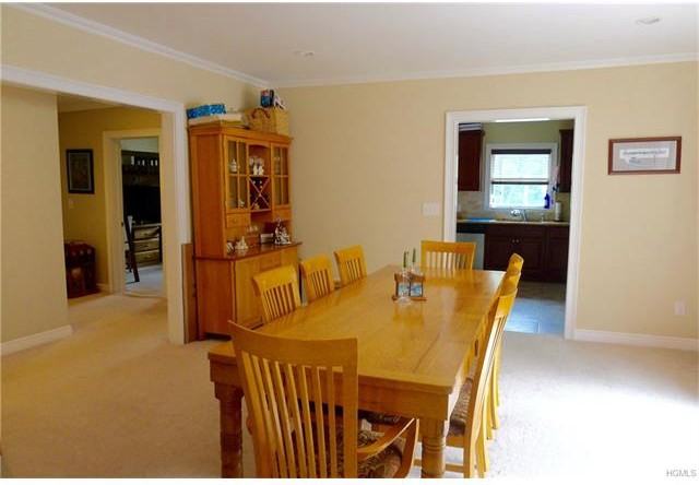 61 South St - Photo 3 of 16