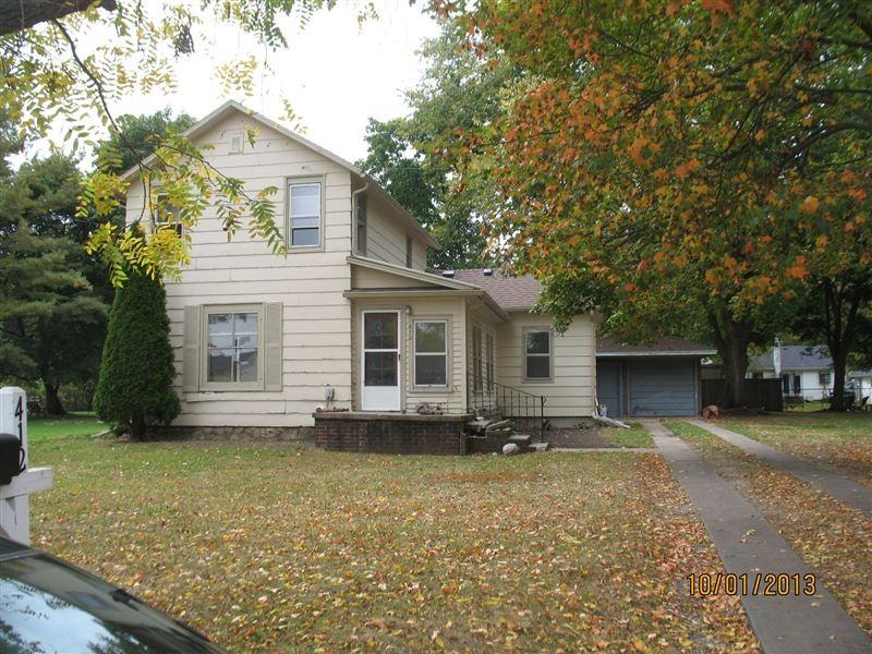 412 Merritt St - Photo 2 of 2