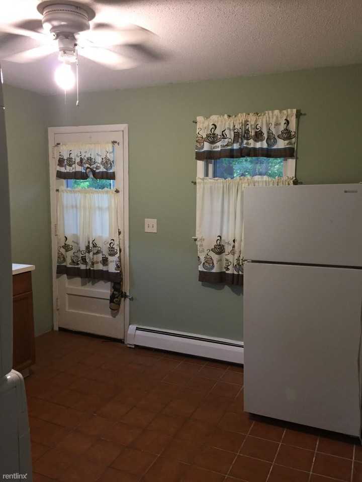 94 Fowler St - Photo 2 of 9