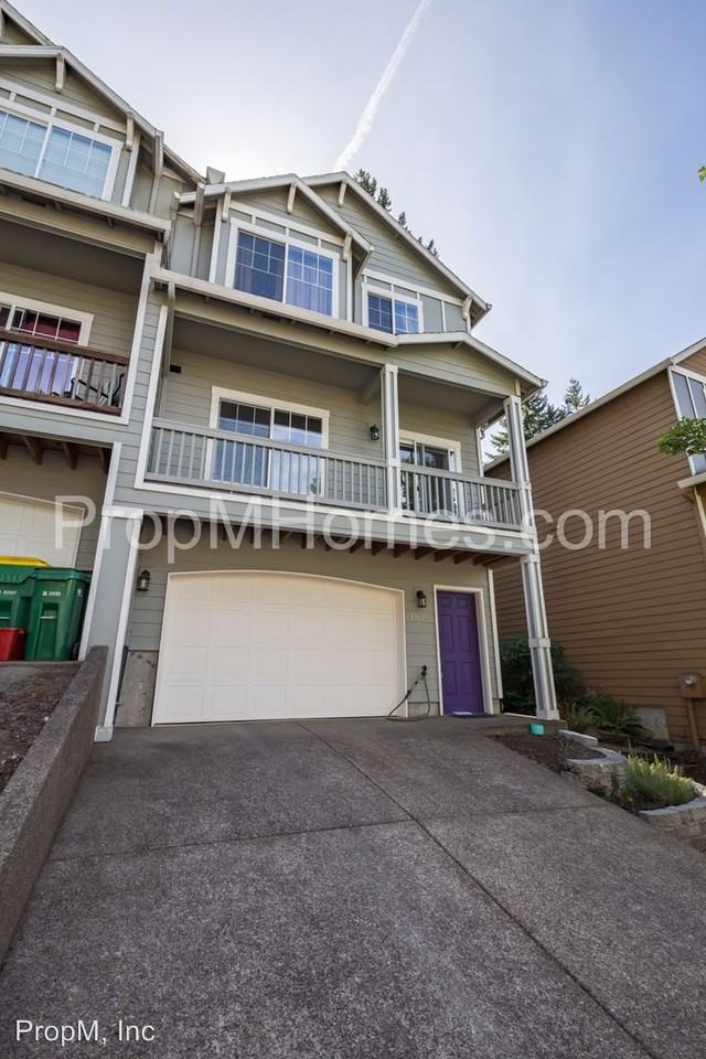 14674 SW Catalina Dr - Photo 2 of 25