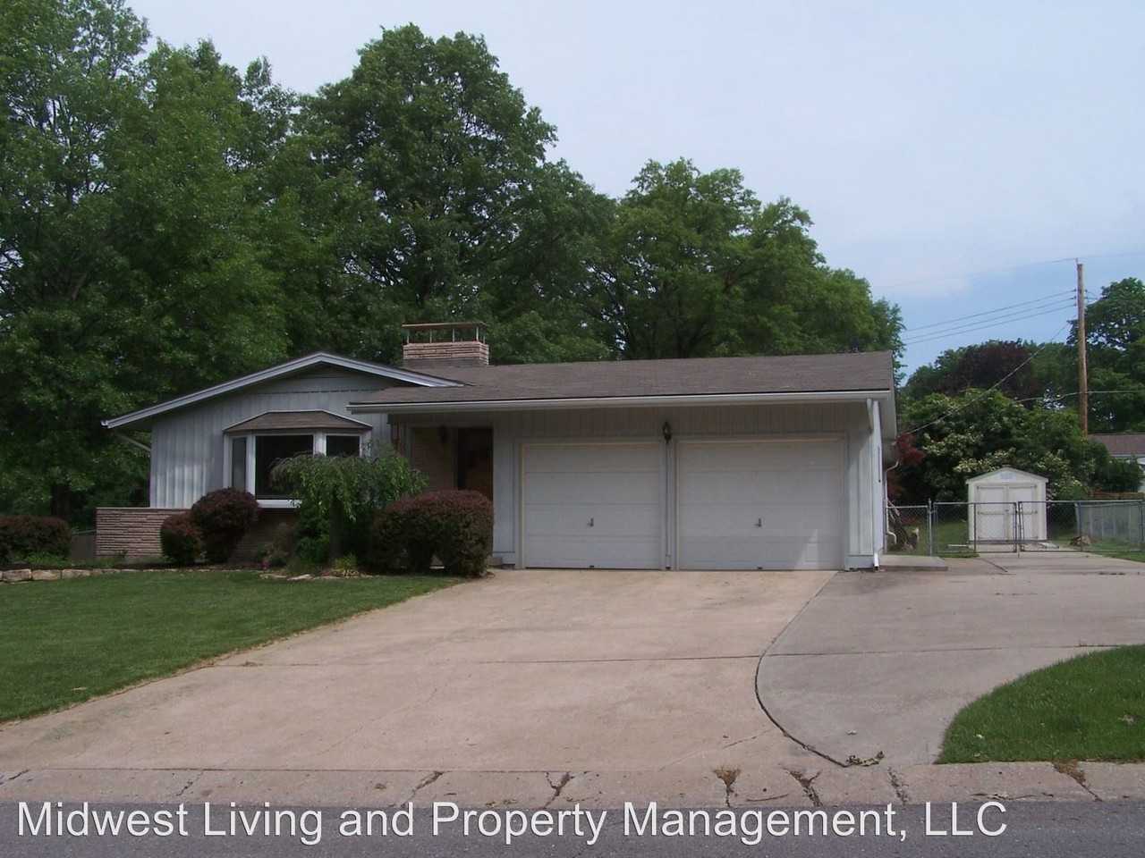 6108 NW Caney Creek Dr - Photo 2 of 11