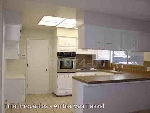 4891 Kipling Dr - Photo 2 of 14
