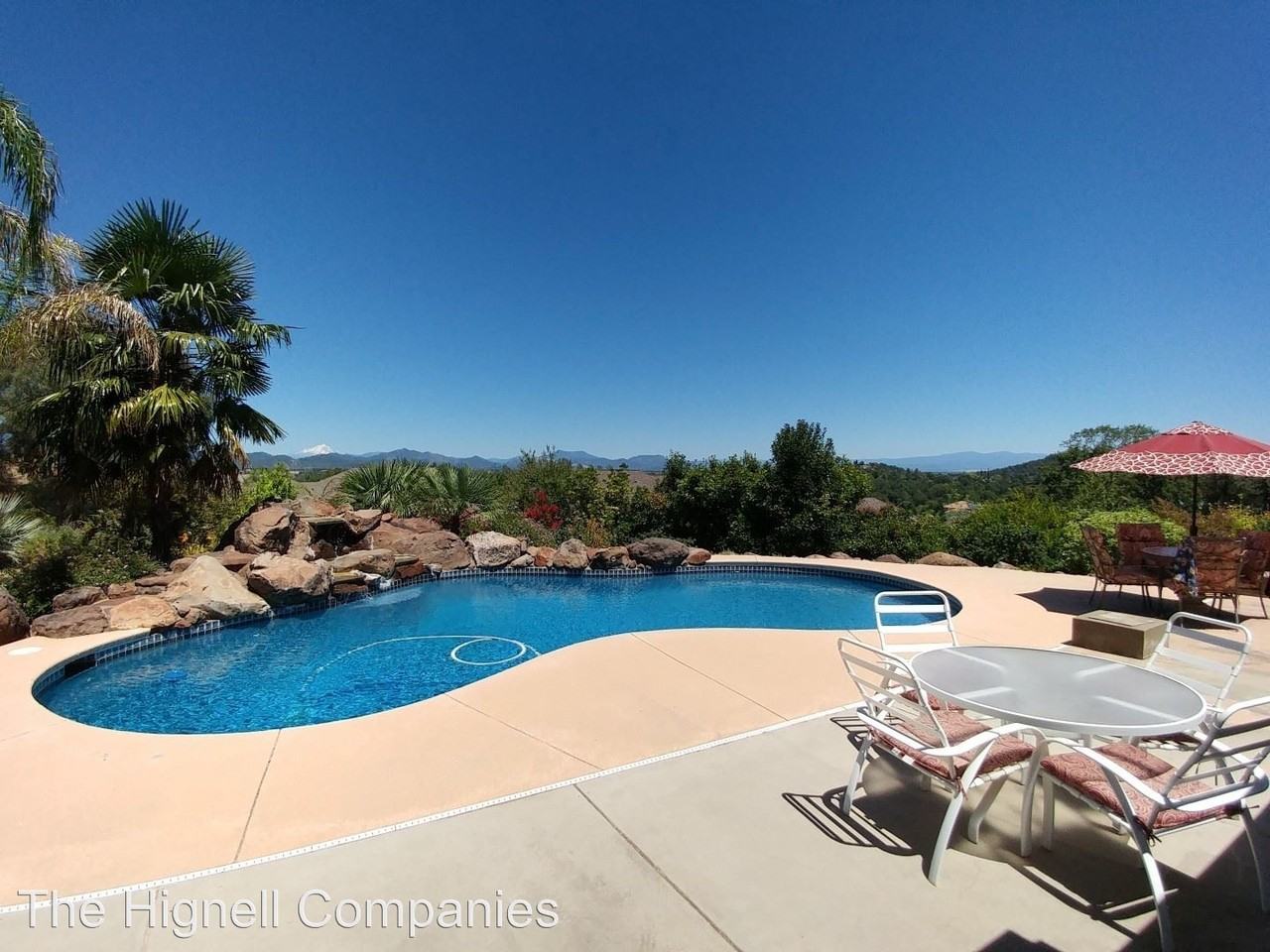 1542 Brinn Dr - Photo 2 of 20